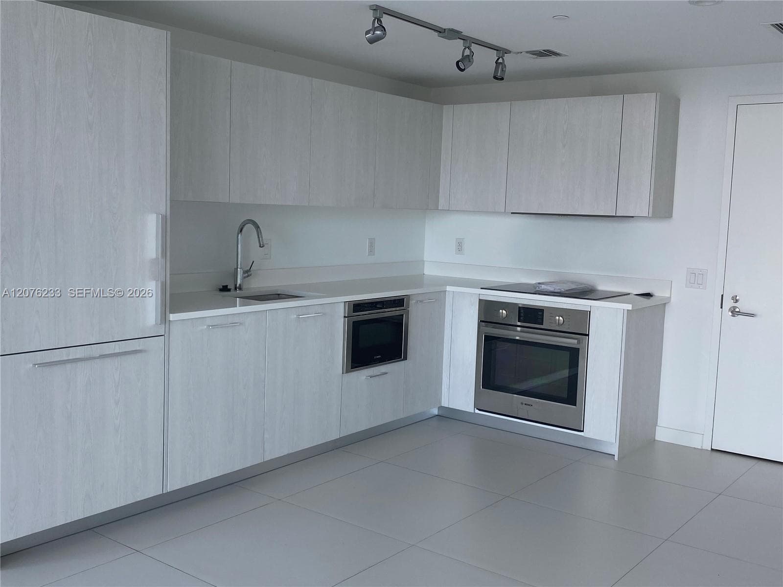 501 NE 31st St # 2509, Miami, FL 33137 photo 3