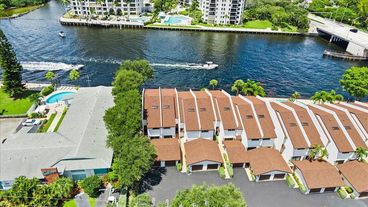 1301 N RIVERSIDE Drive # 1, Pompano Beach, FL 33062 photo 3