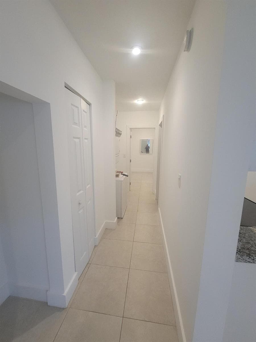 1415 SE 2nd Street # 2, Fort Lauderdale, FL 33301 photo 5