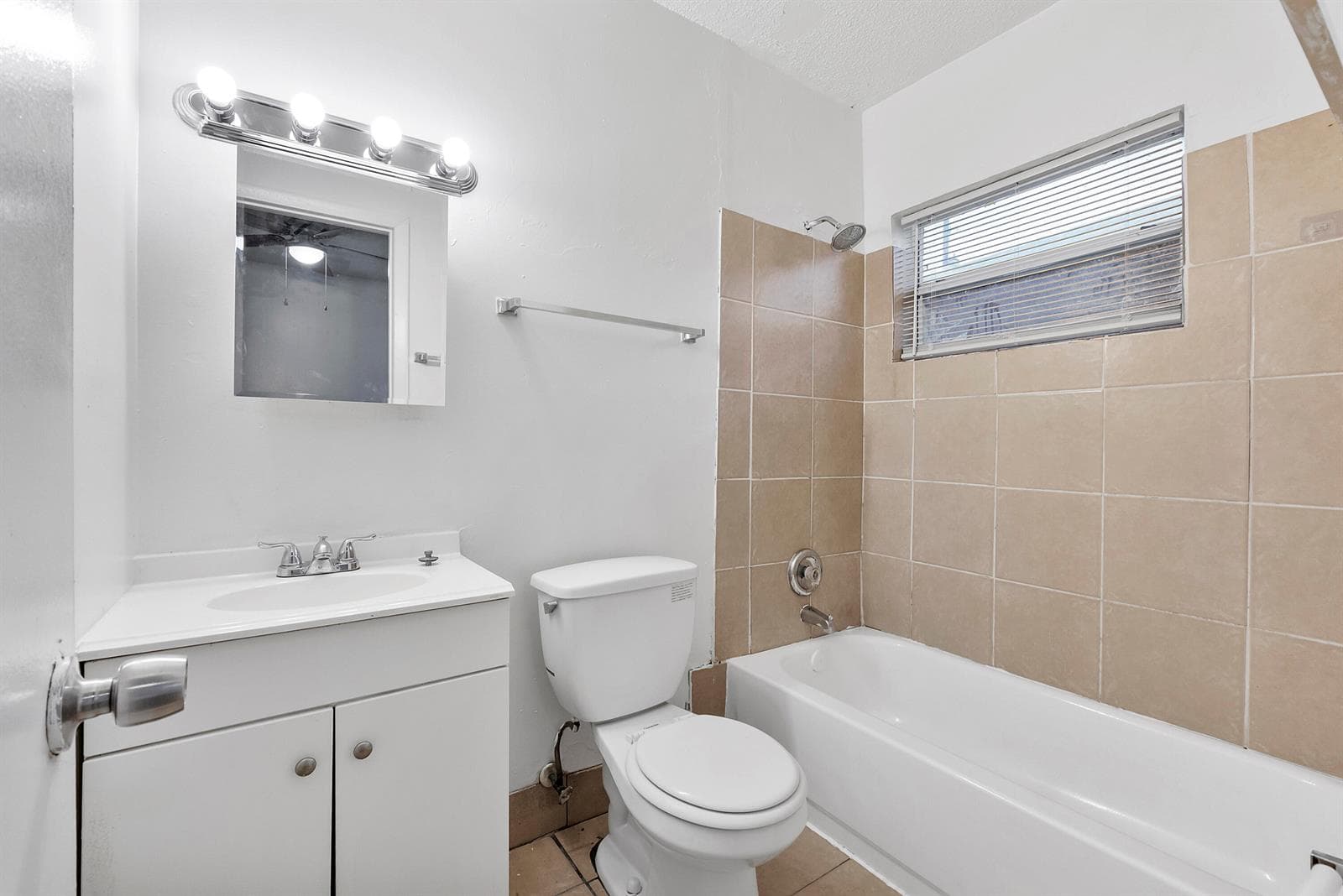 271 SW 1ST Street # #1, Deerfield Beach, FL 33441 photo 5