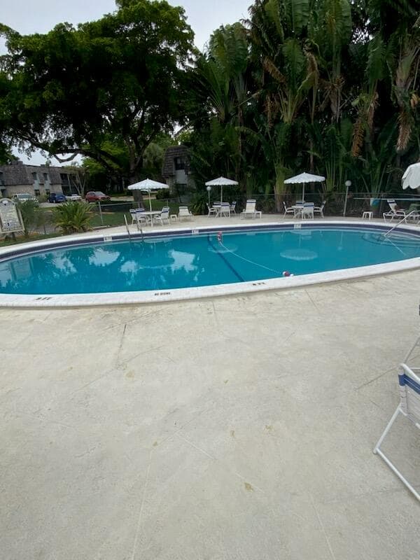 3123 OAKLAND SHORES Drive # D207, Oakland Park, FL 33309 photo 2