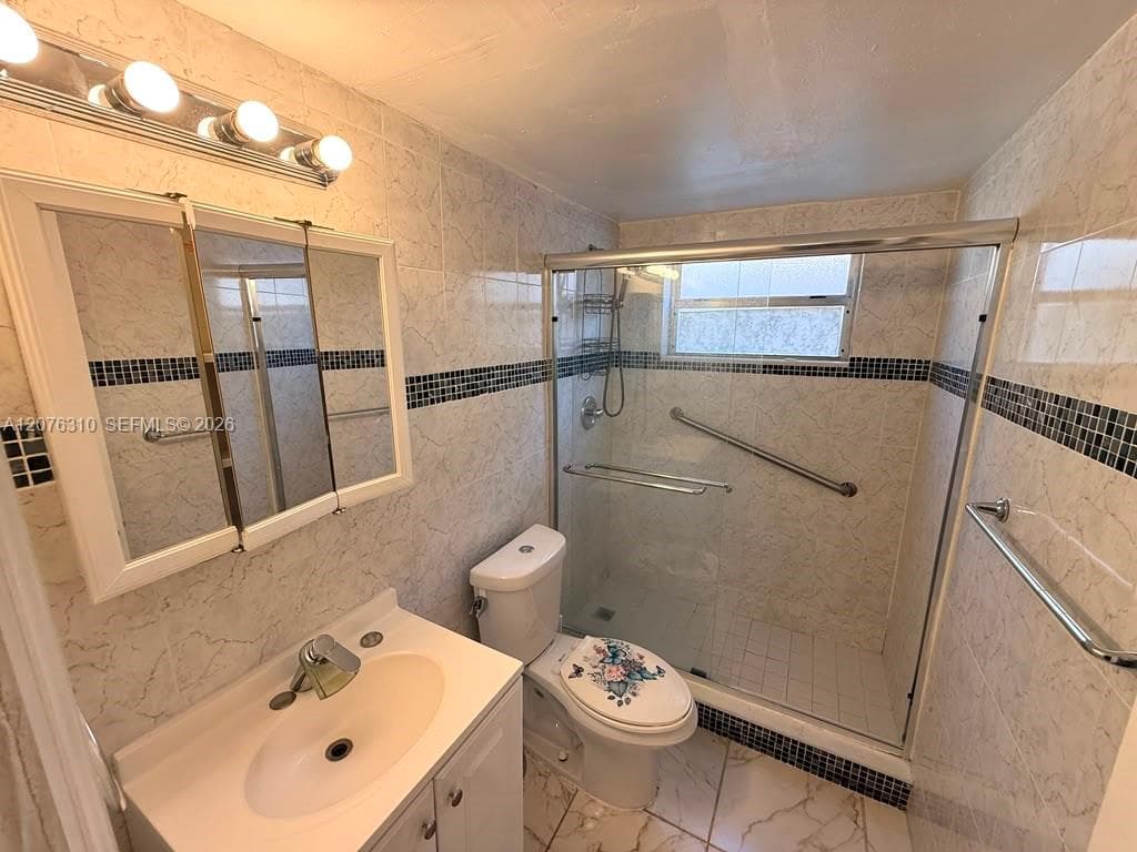 350 E 21st St # 108, Hialeah, FL 33010 photo 2