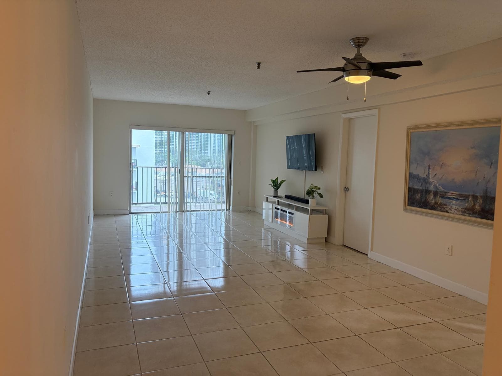 250 NE 181st Drive # 406, Sunny Isles Beach, FL 33160 photo 4