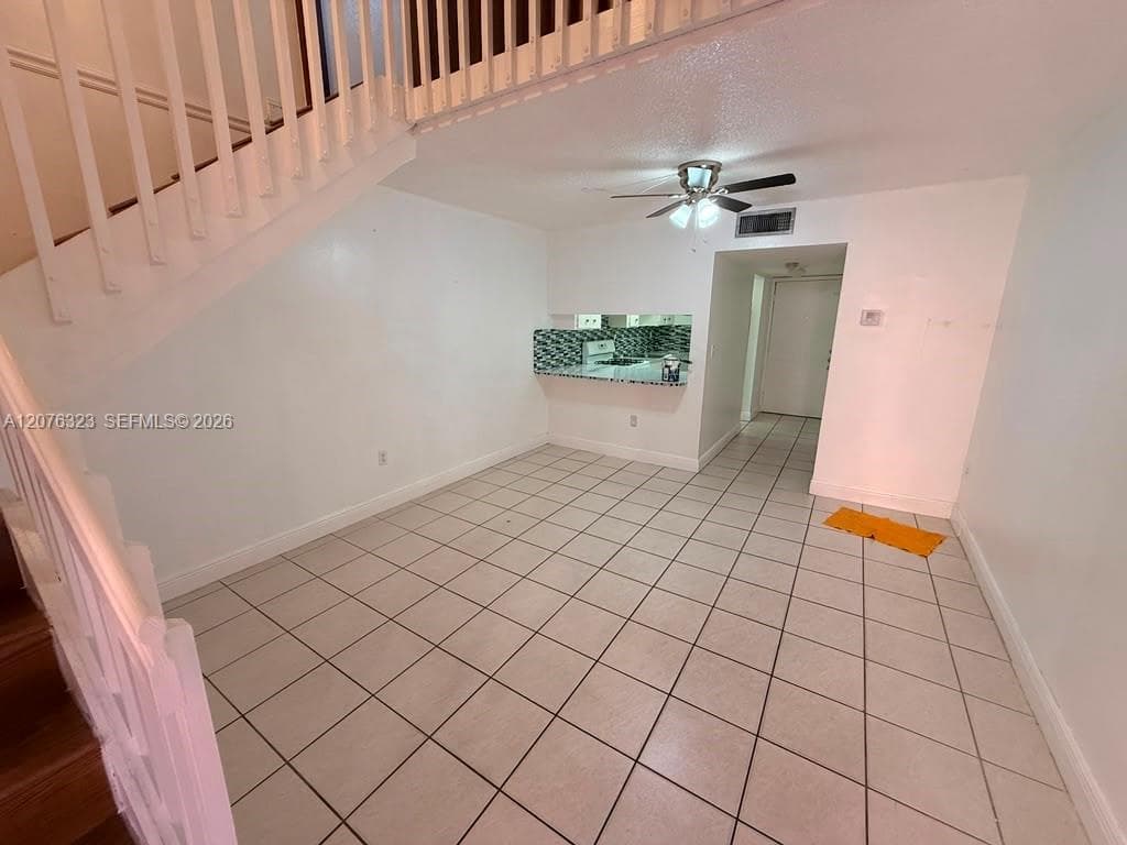 1300 W 47th Pl # 216A, Hialeah, FL 33012 photo 5