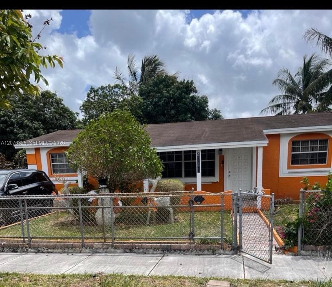 2240 NW 177th Ter, Miami Gardens, FL 33056