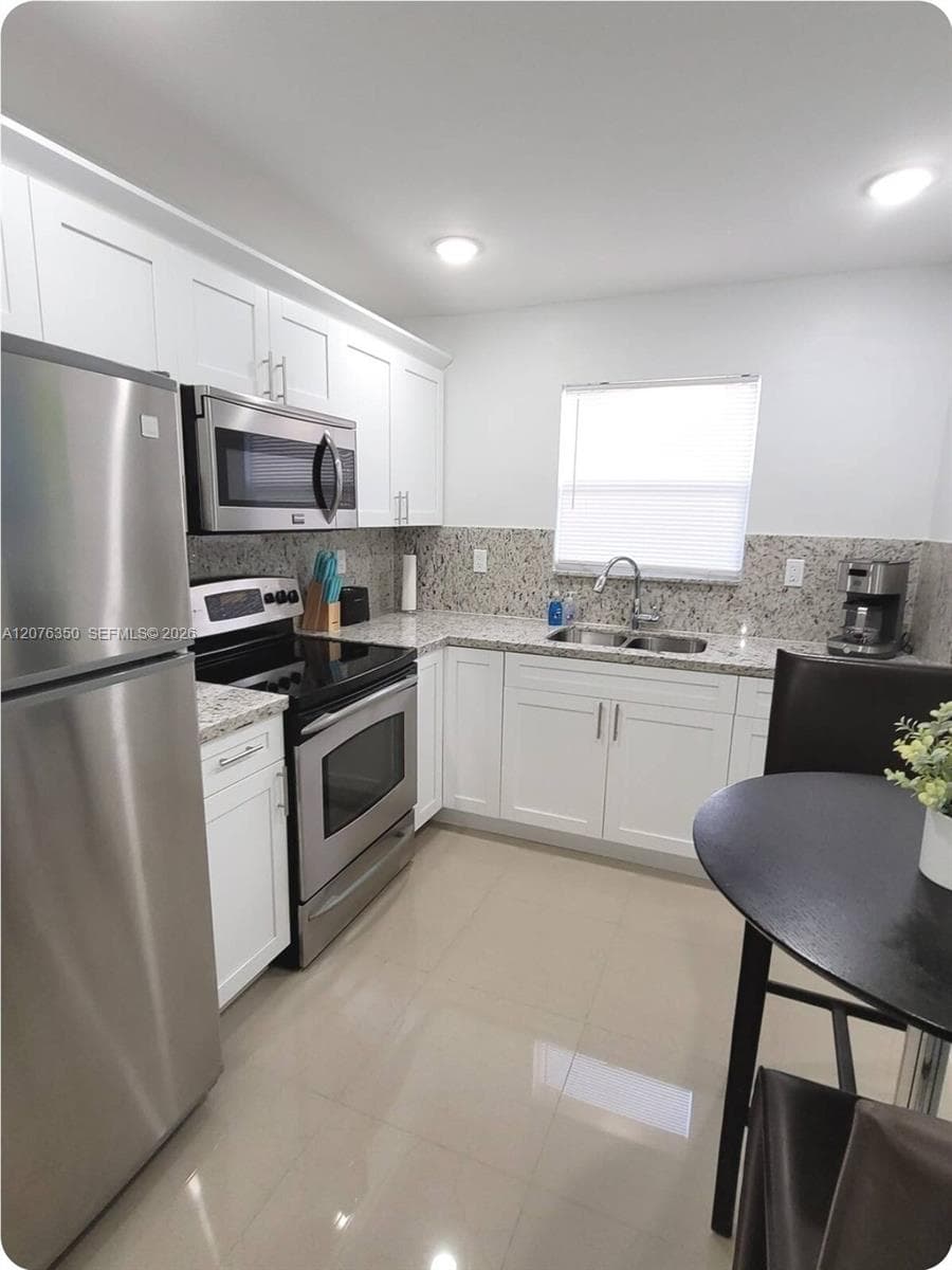1723 Wiley St # XX, Hollywood, FL 33020 photo 3