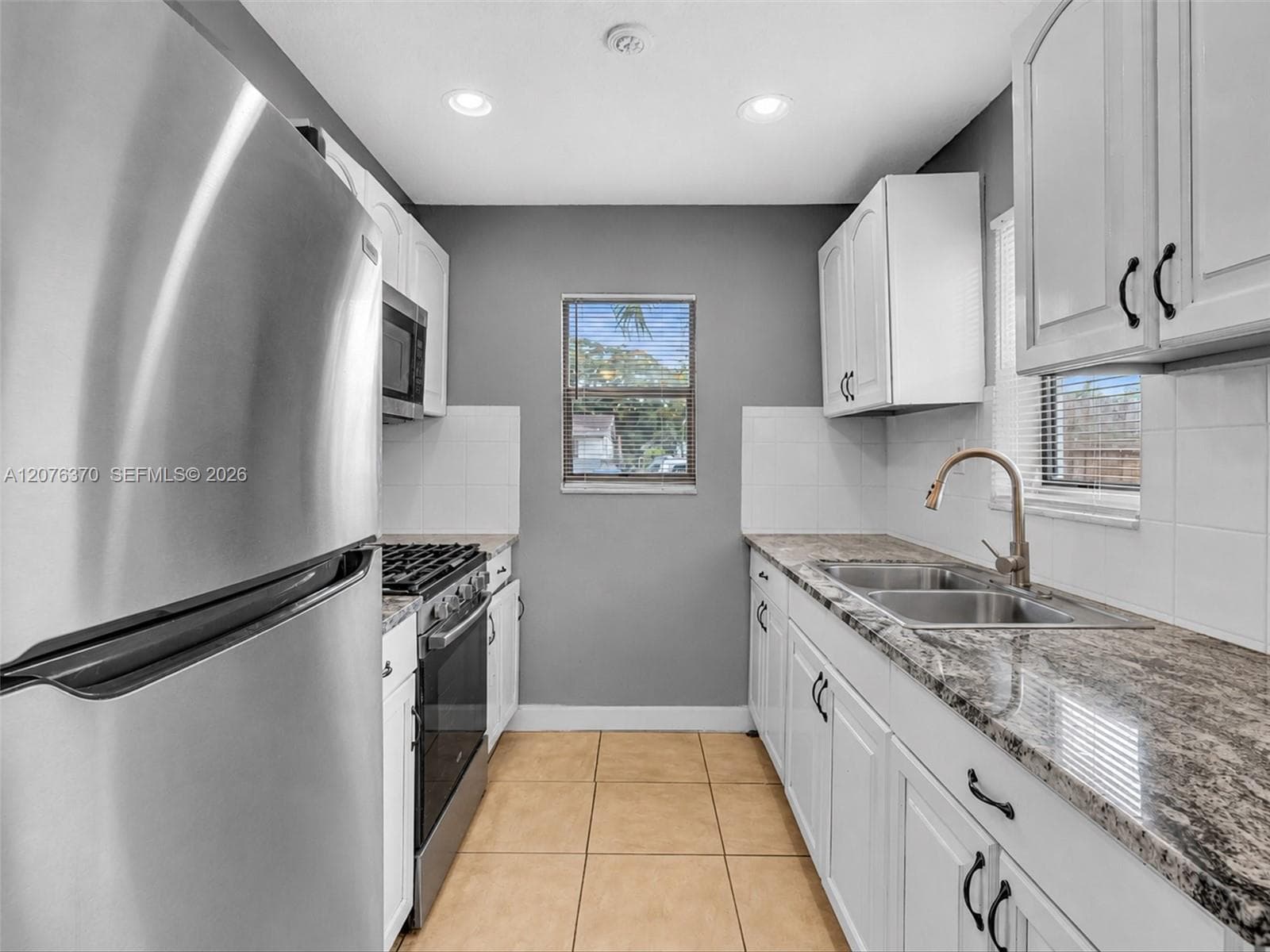 2641 NW 21st St, Fort Lauderdale, FL 33311 photo 5