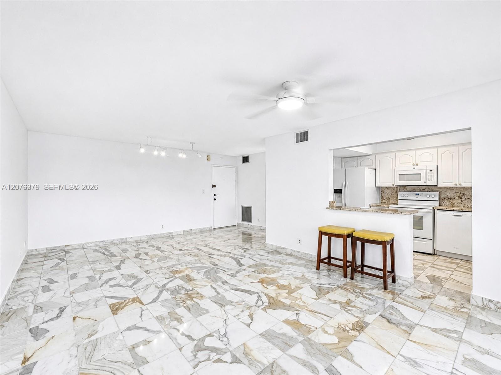 137 Golden Isles Dr # 804, Hallandale Beach, FL 33009 photo 5