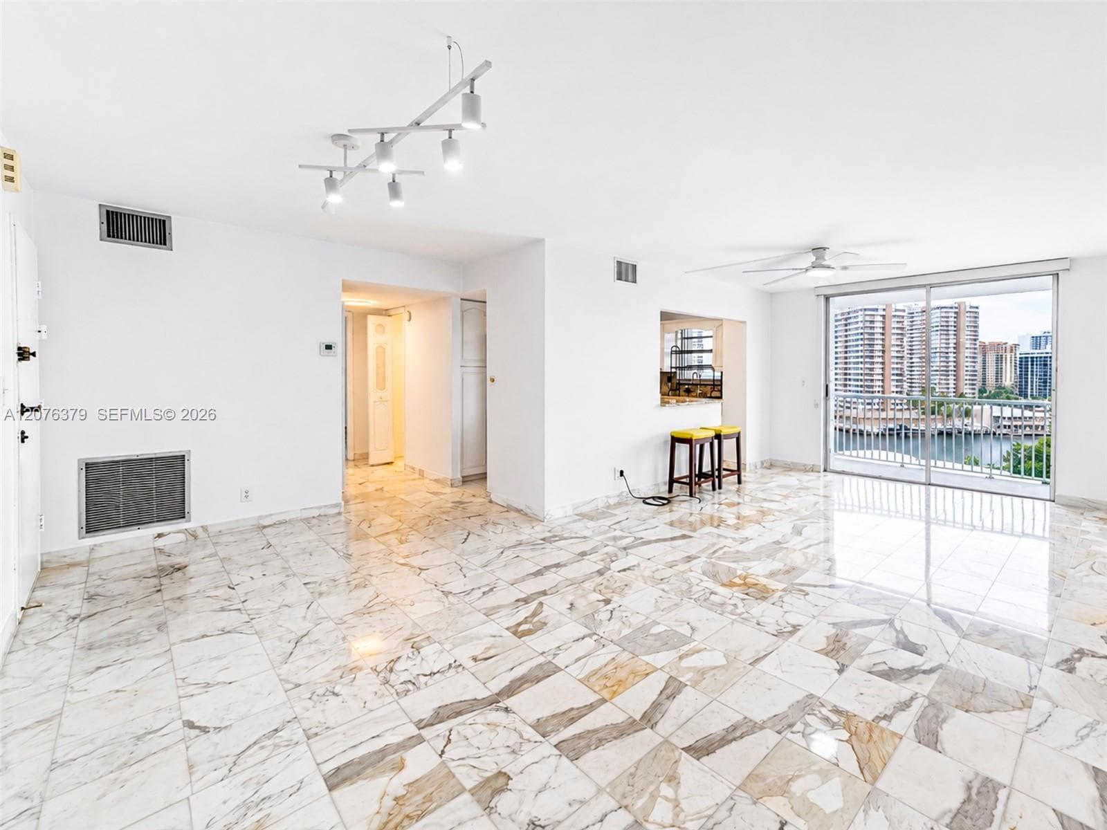 137 Golden Isles Dr # 804, Hallandale Beach, FL 33009 photo 4