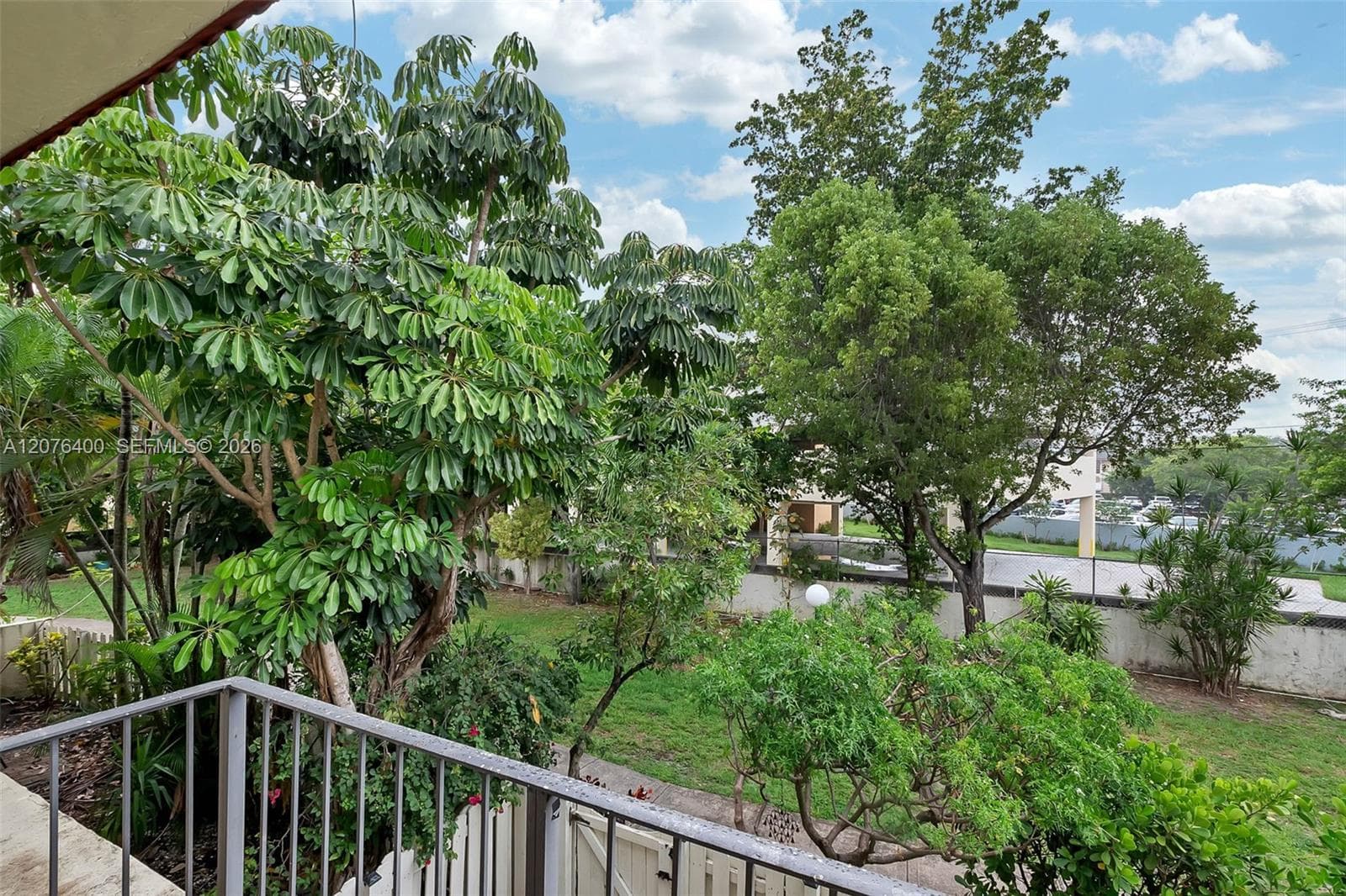 1655 NE 115th St # 21B, Miami, FL 33181 photo 5