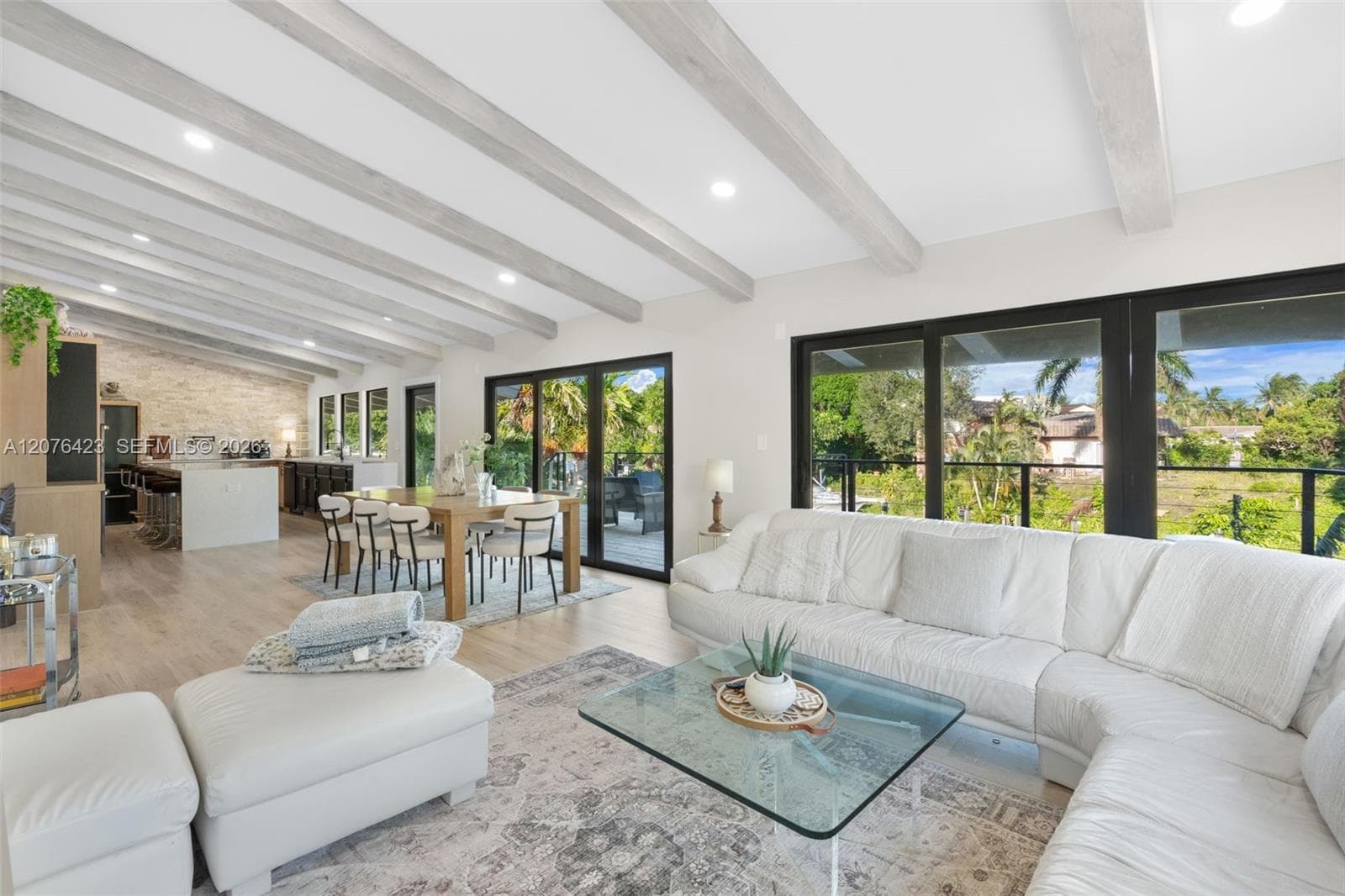 516 NE 6th Ave, Deerfield Beach, FL 33441 photo 5