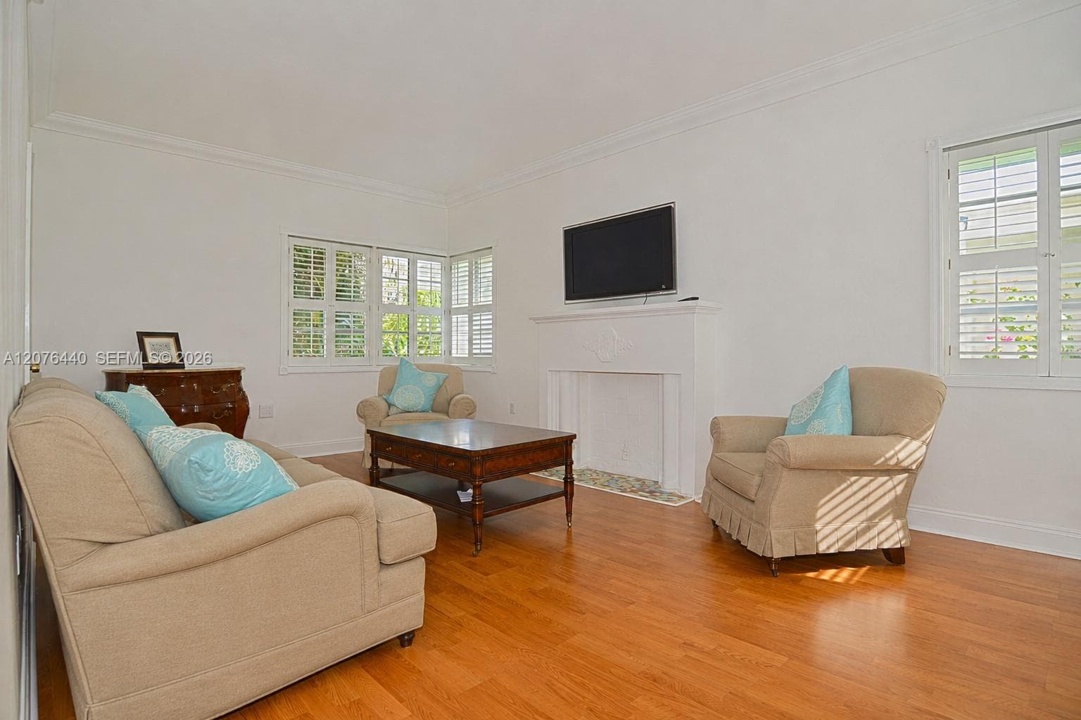 1341 Meridian Ave # 206, Miami Beach, FL 33139 photo 2