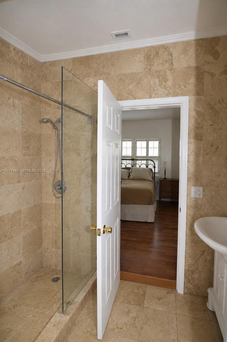 1341 Meridian Ave # 206, Miami Beach, FL 33139 photo 4