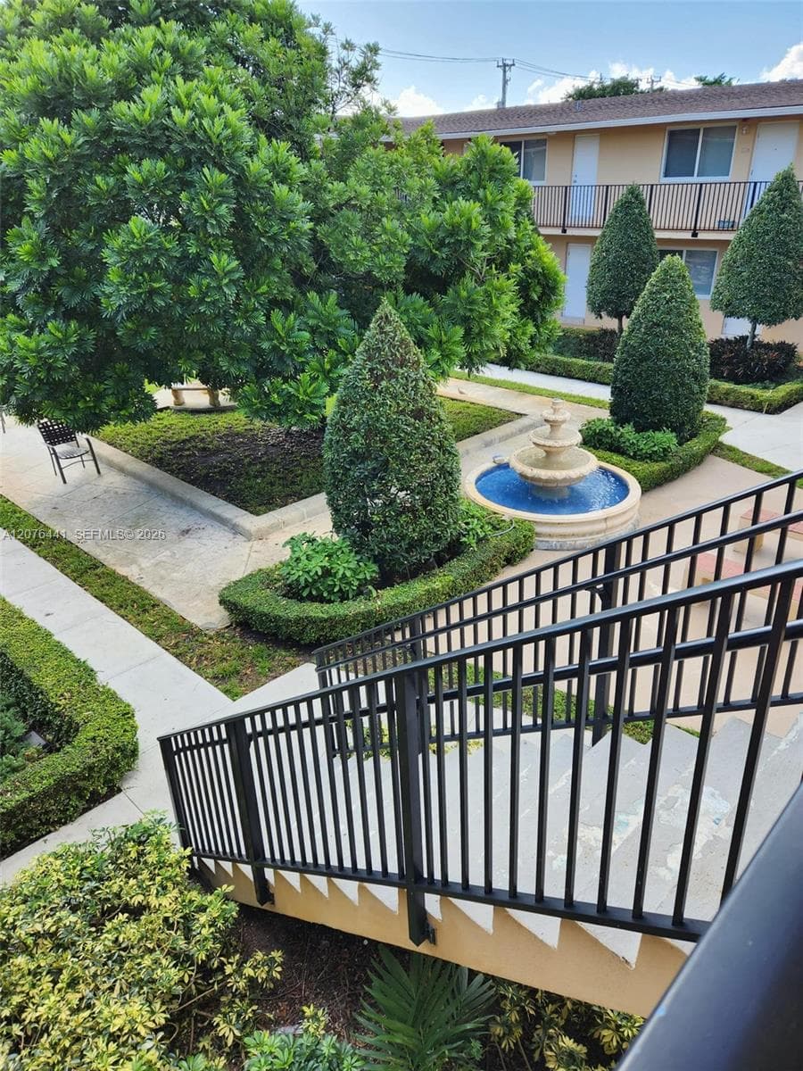 211 NW 47th Ave # 7, Miami, FL 33126 photo 4