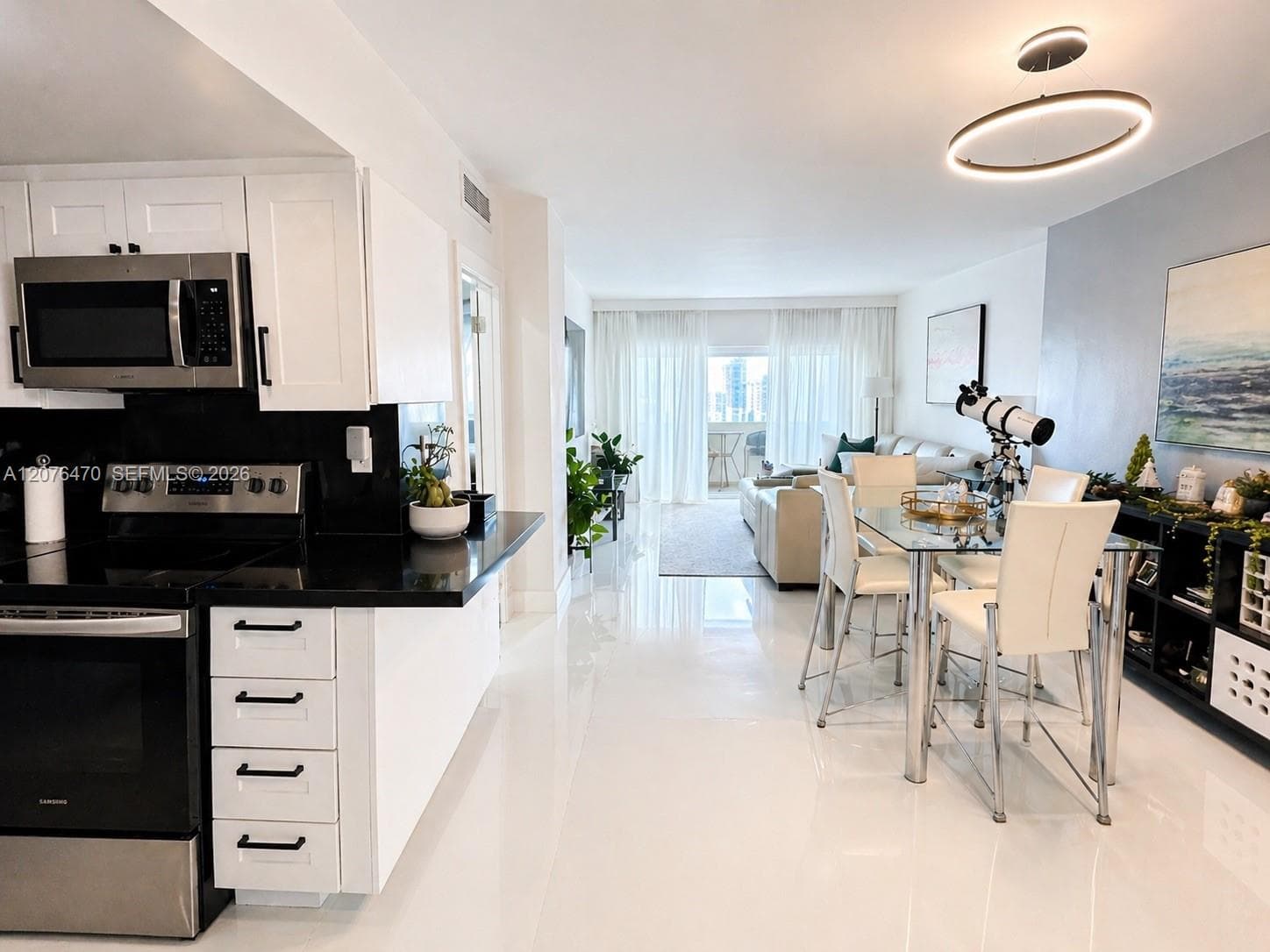 300 Bayview Dr # PH11, Sunny Isles Beach, FL 33160 photo 2