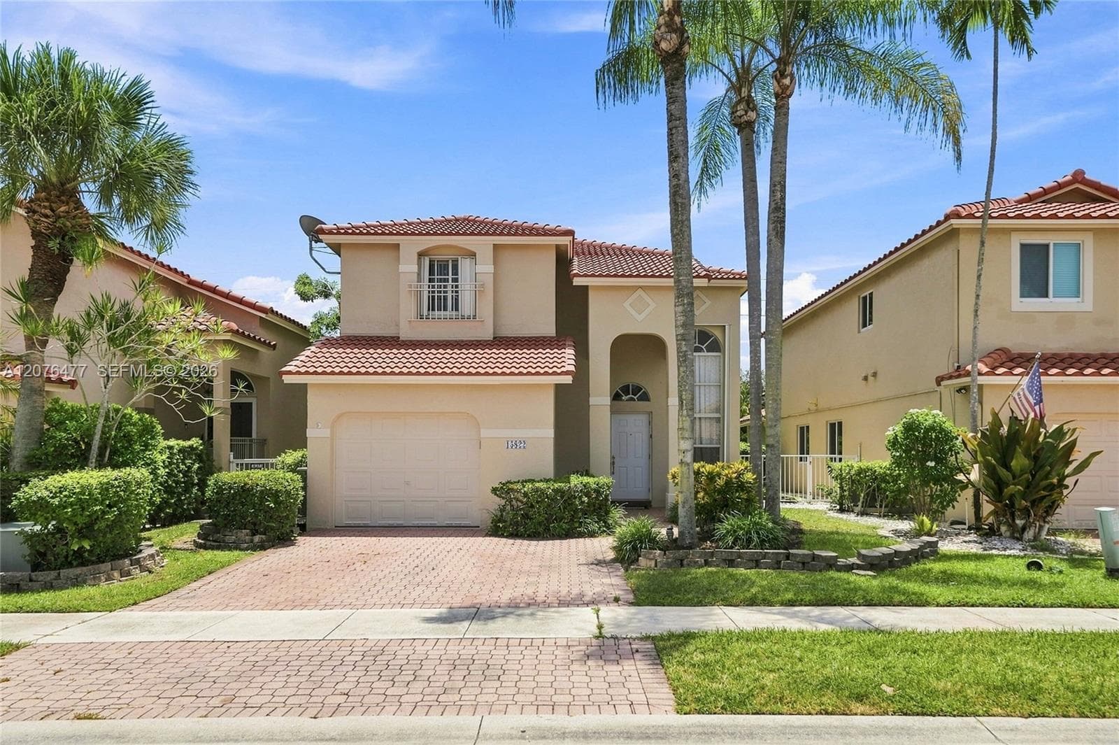 15822 SW 16th Ct, Pembroke Pines, FL 33027 photo 2