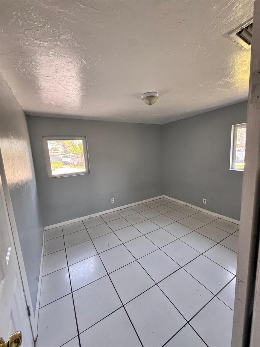 1132 NW 5TH Court # 1, Fort Lauderdale, FL 33311 photo 4