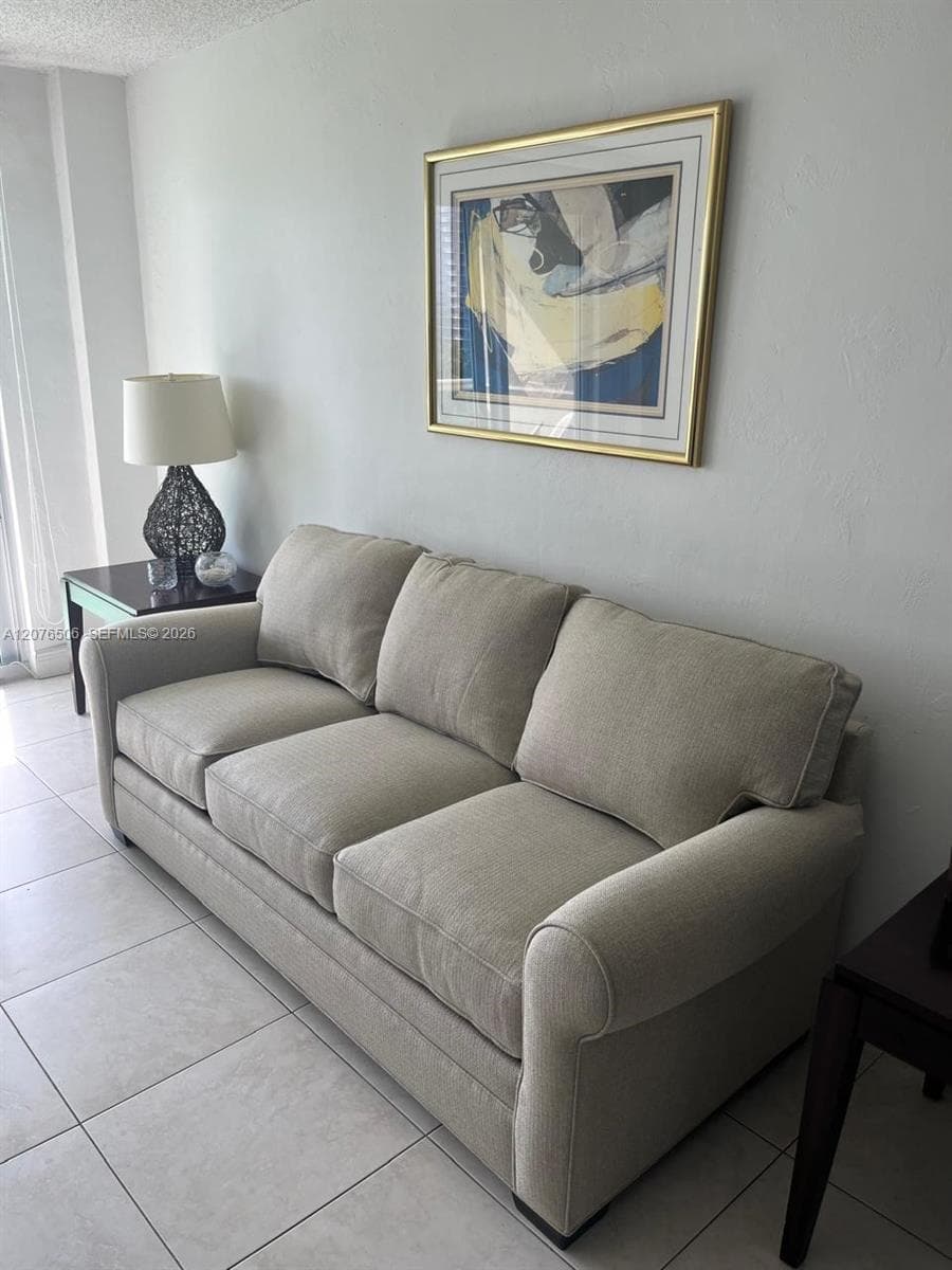 19370 Collins Ave # 805, Sunny Isles Beach, FL 33160 photo 3