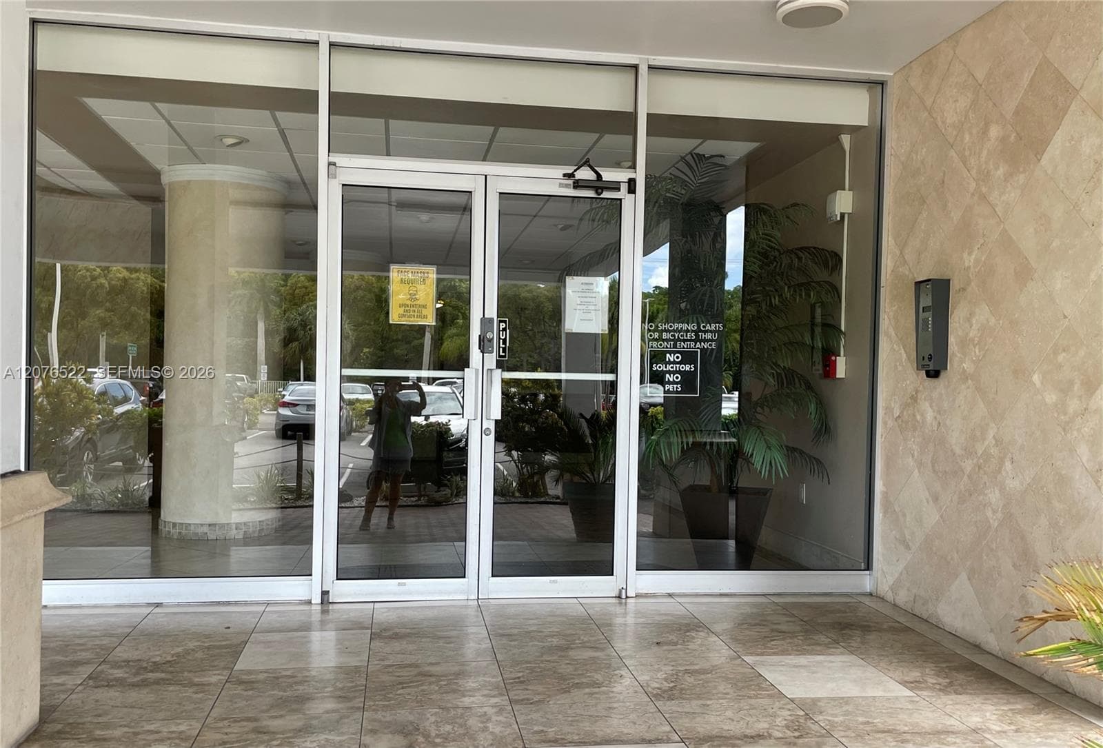 2841 NE 163rd St # 703, North Miami Beach, FL 33160 photo 3