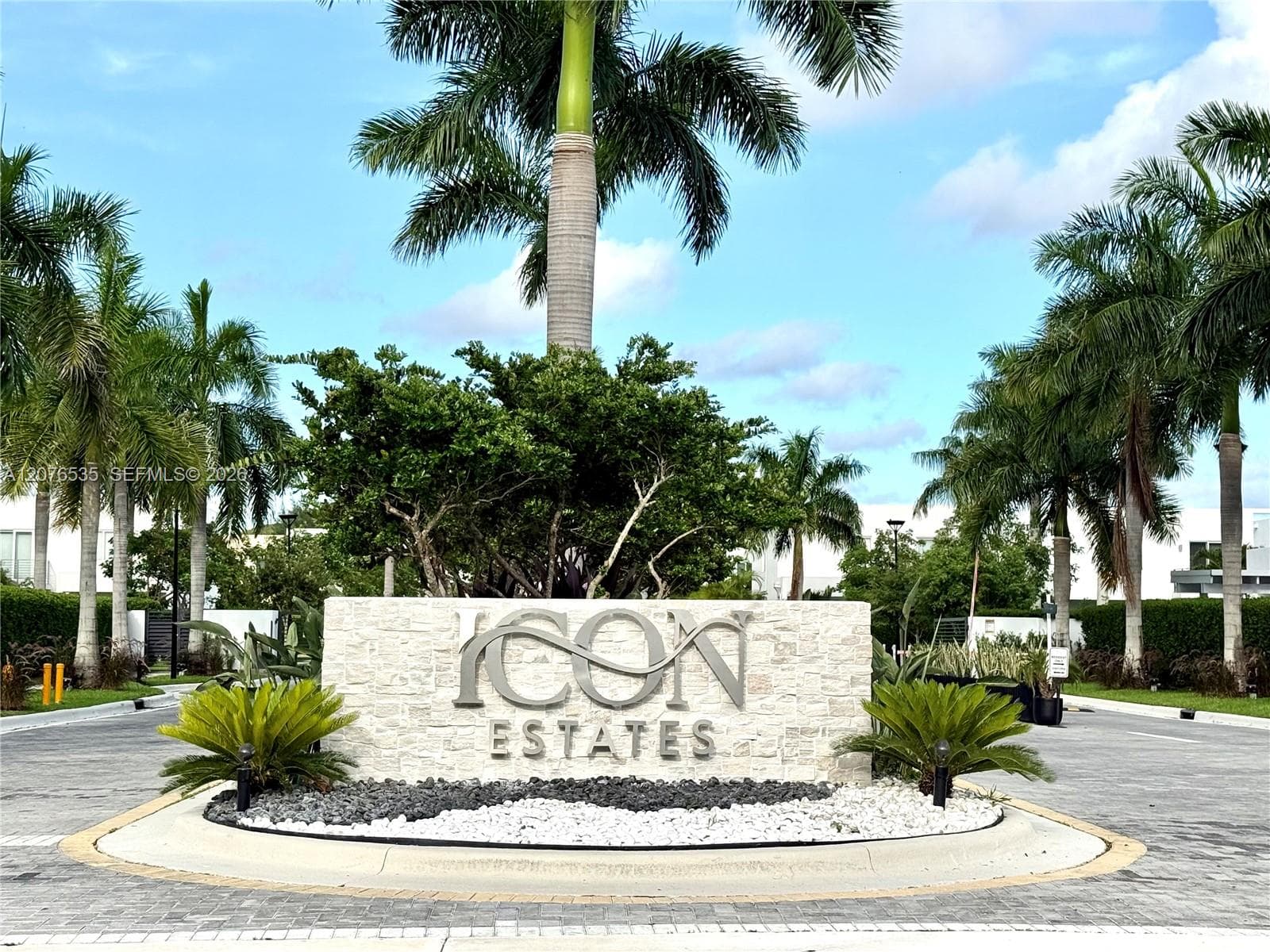 10381 NW 67th Ter, Doral, FL 33178 photo 3