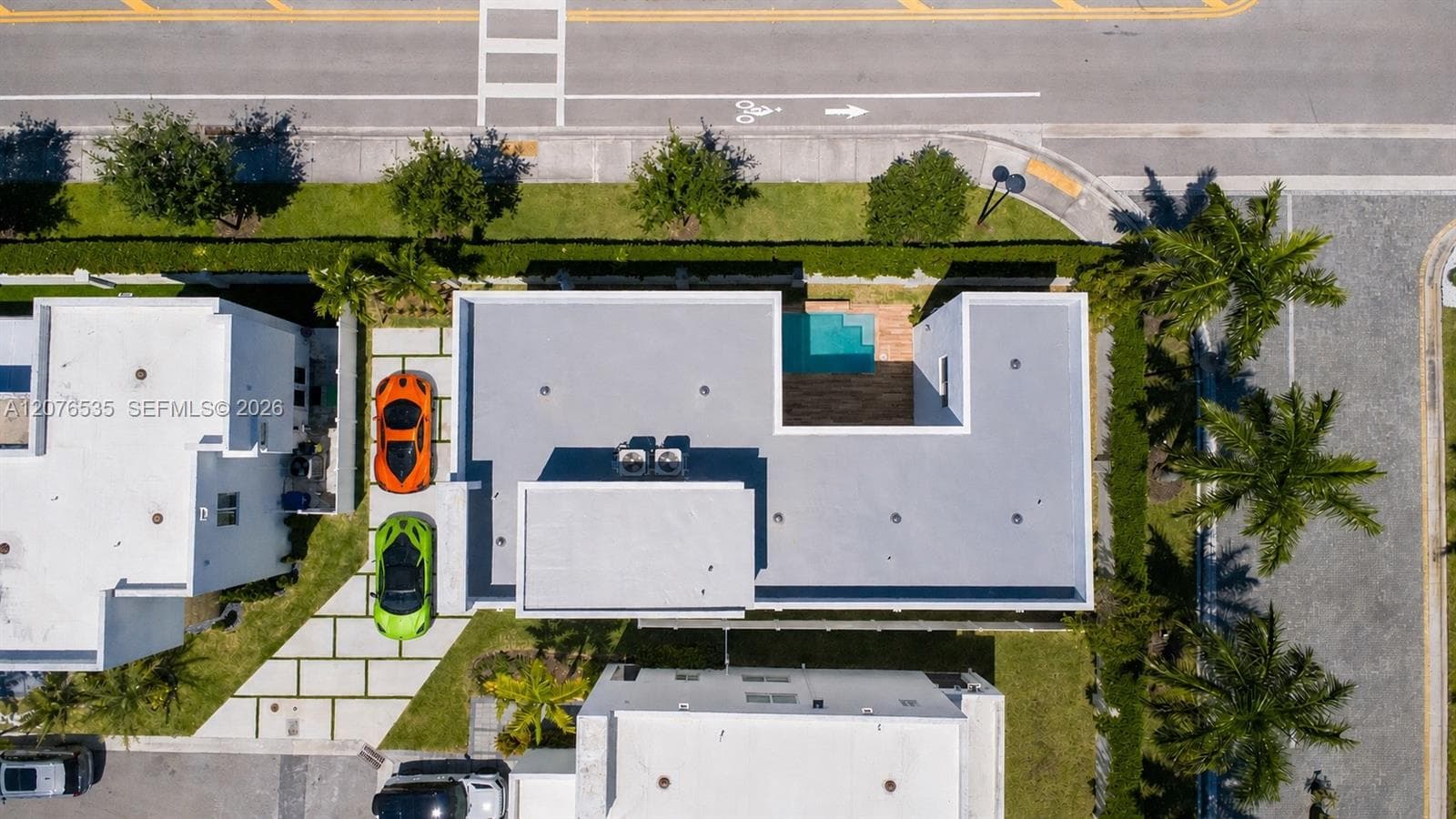 10381 NW 67th Ter, Doral, FL 33178 photo 5