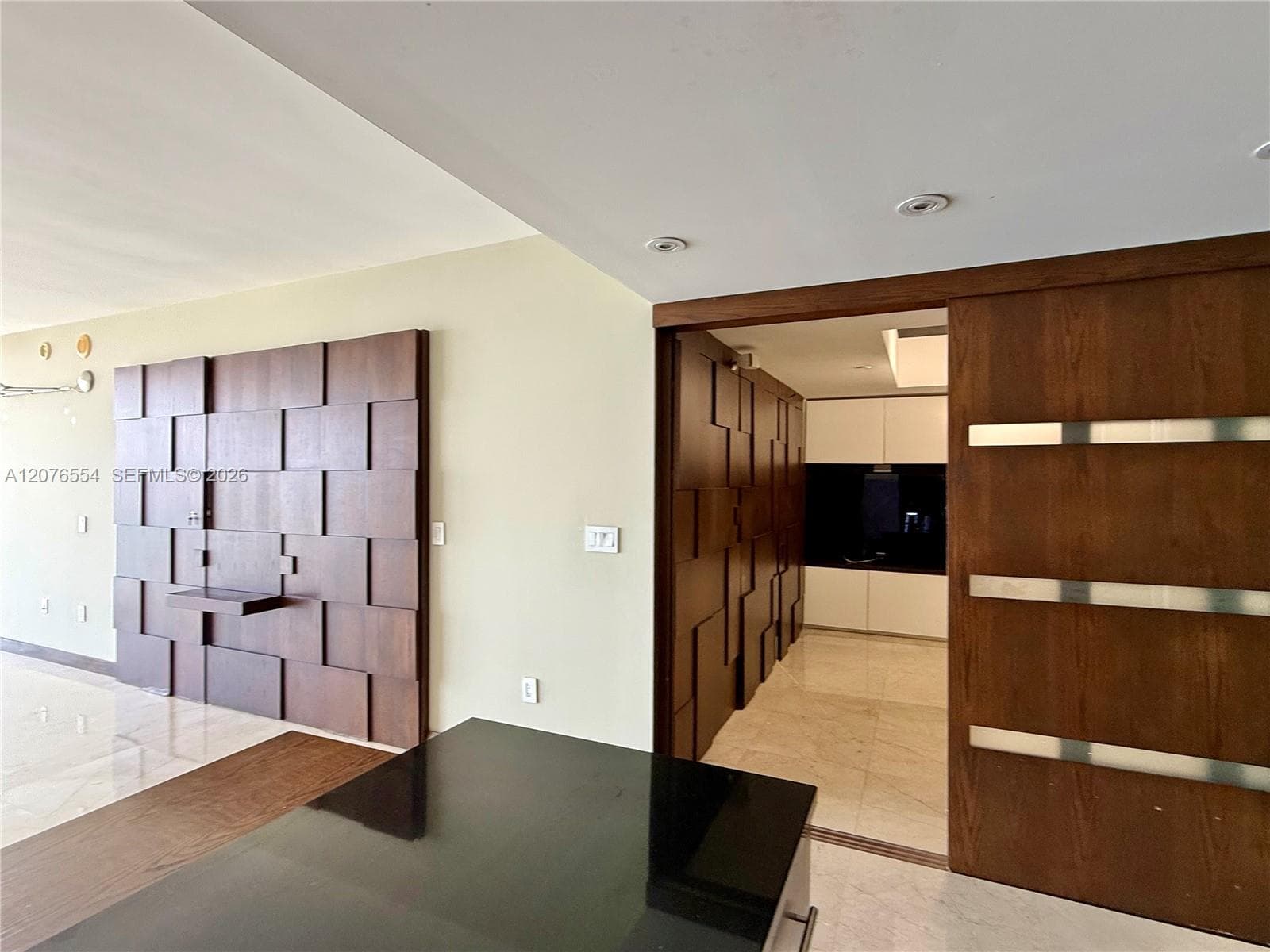 465 Brickell Ave # 5605, Miami, FL 33131 photo 4