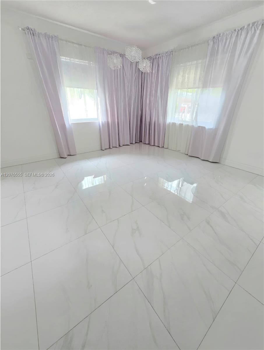 3320 NW 20th St, Miami, FL 33142 photo 4