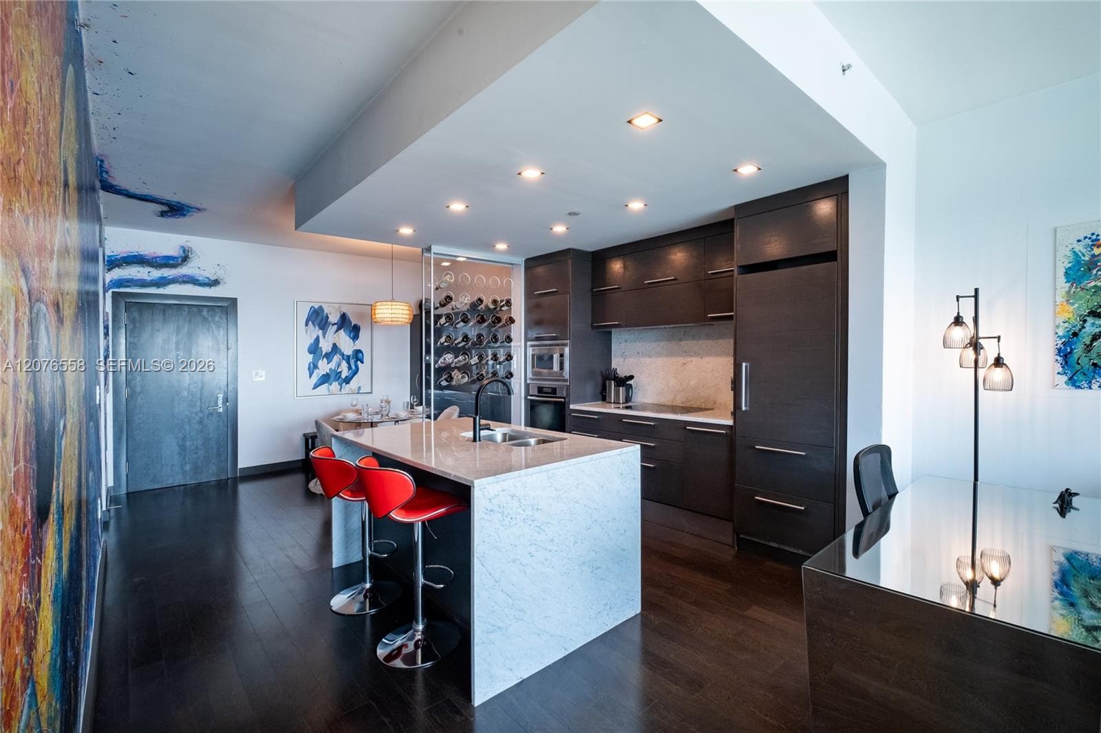 900 Biscayne Blvd # 4403, Miami, FL 33132 photo 3