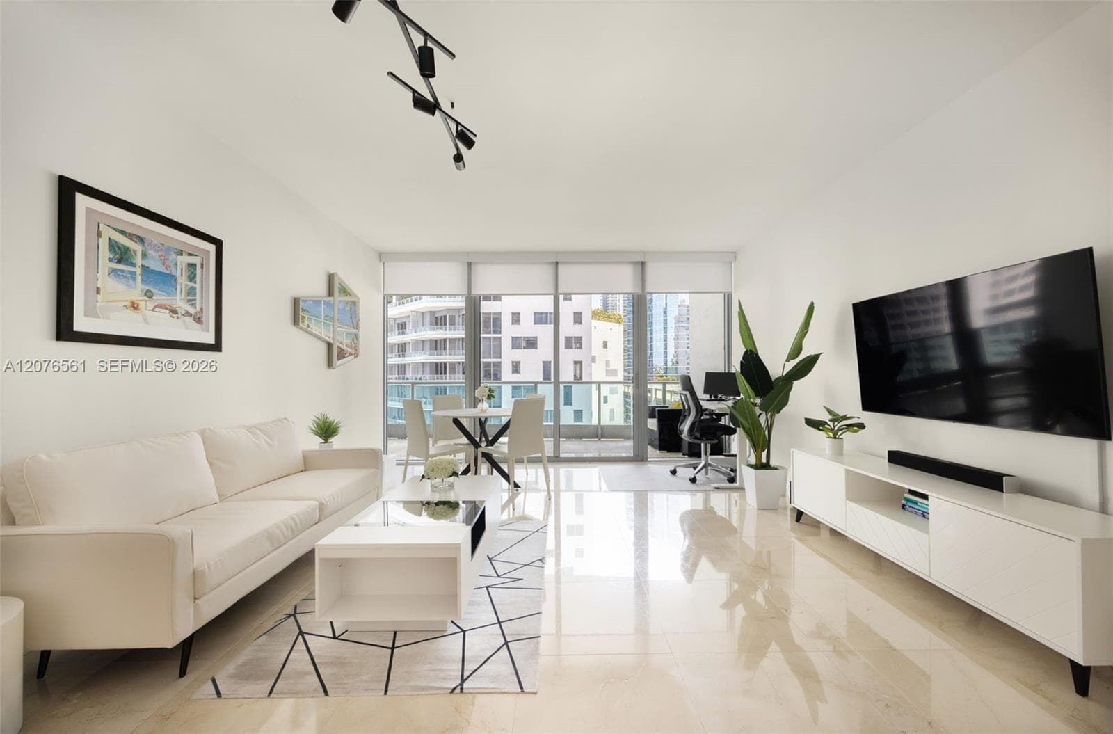 1331 Brickell Bay Dr # 904, Miami, FL 33131 photo 3