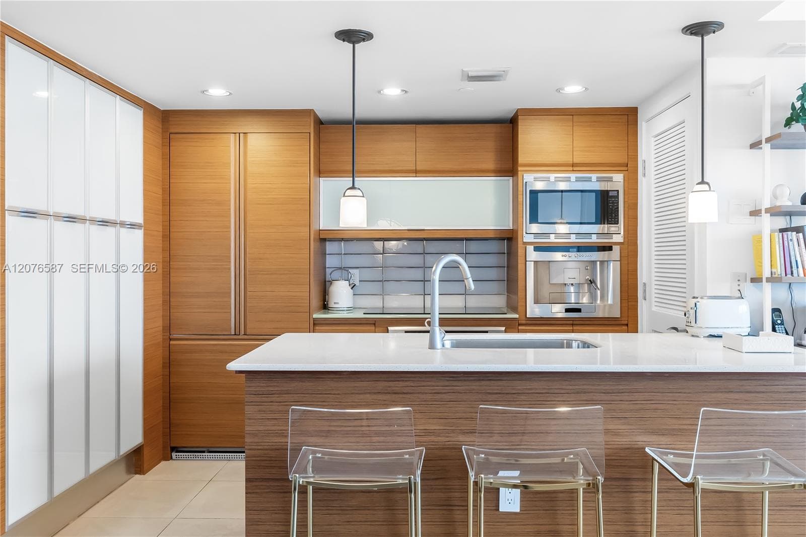 5875 Collins Ave # 903, Miami Beach, FL 33140 photo 5