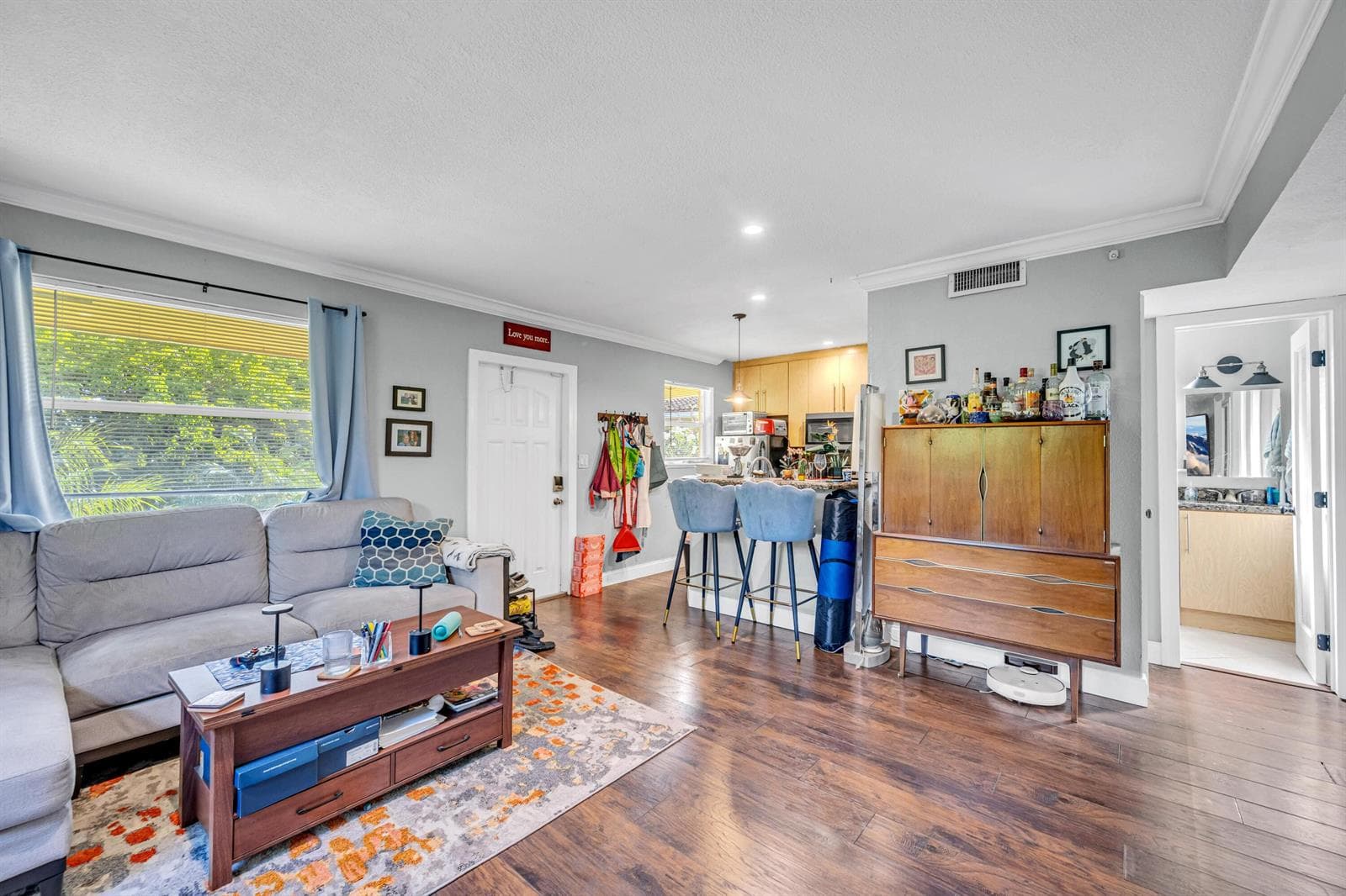 811 NE 14TH Place # 10, Fort Lauderdale, FL 33304