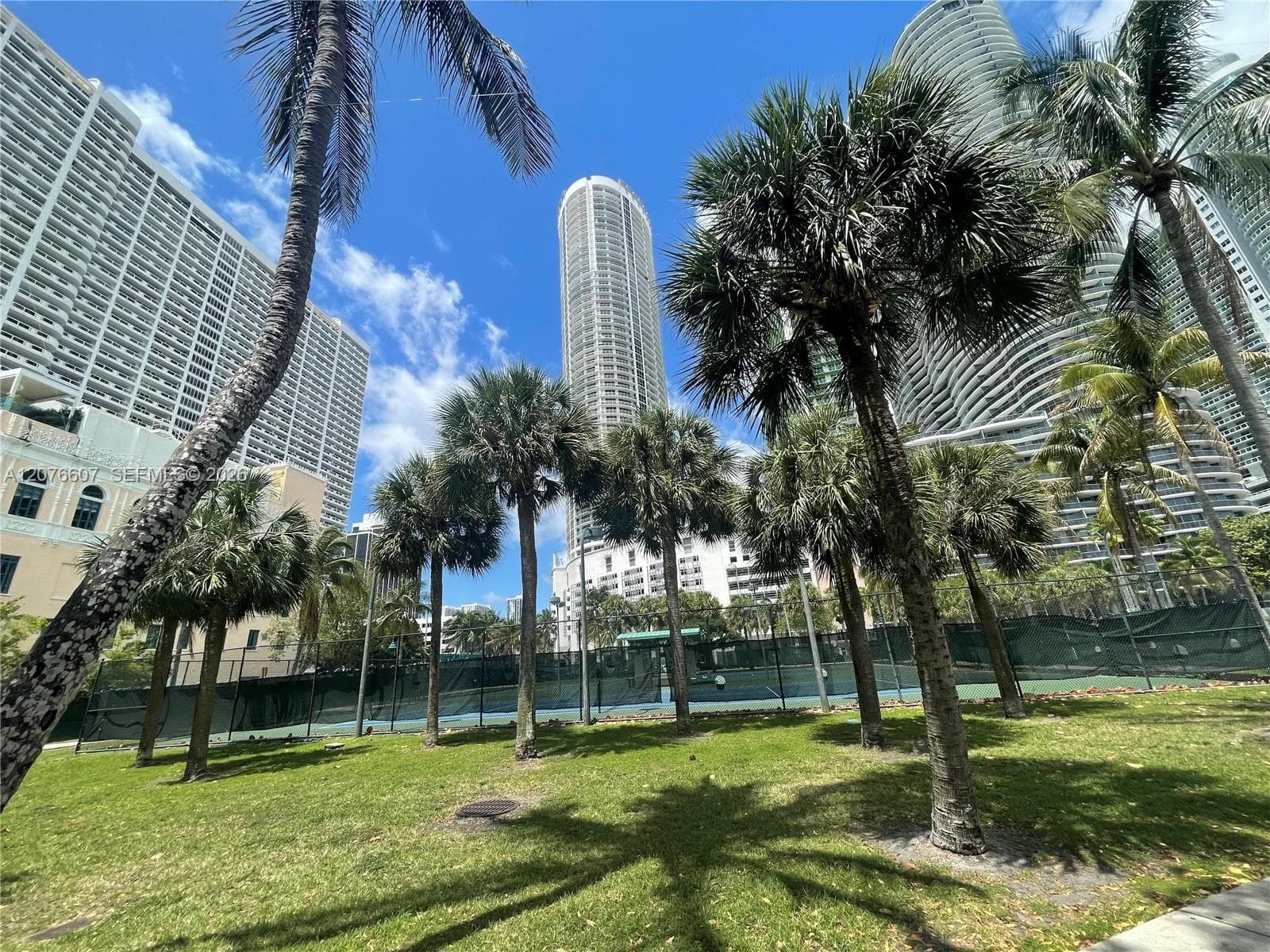 1750 N Bayshore Dr # 3403, Miami, FL 33132 photo 4