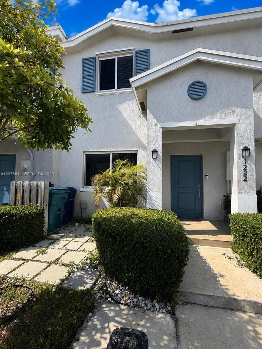 1222 NW 3rd Ln, Florida City, FL 33034