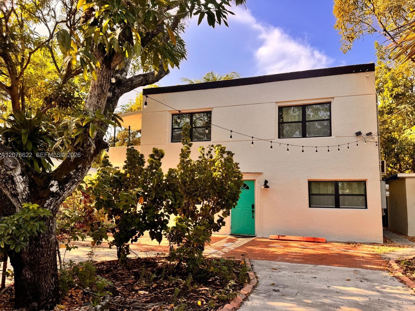 277 NE 55th St # 1-Rear, Miami, FL 33137 photo 2