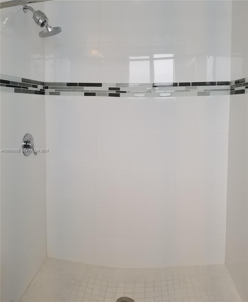 2651 NE 212th Ter # 207, Miami, FL 33180 photo 5