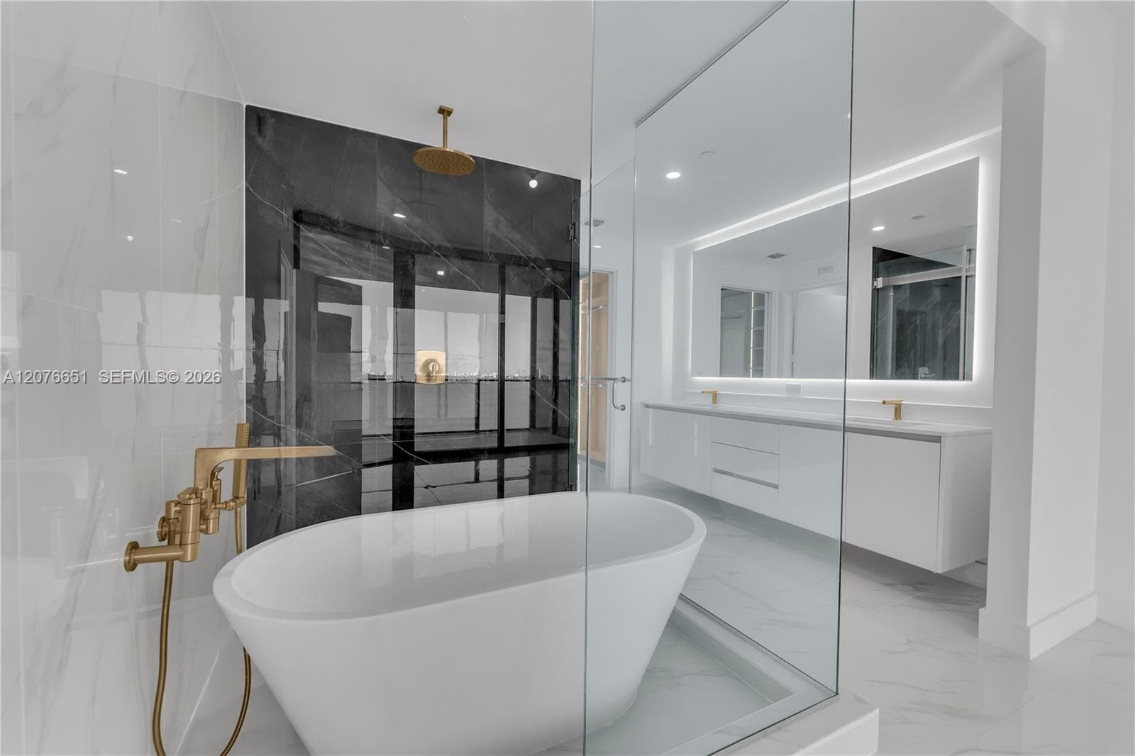 700 NE 24th Street # 1407, Miami, FL 33137 photo 5