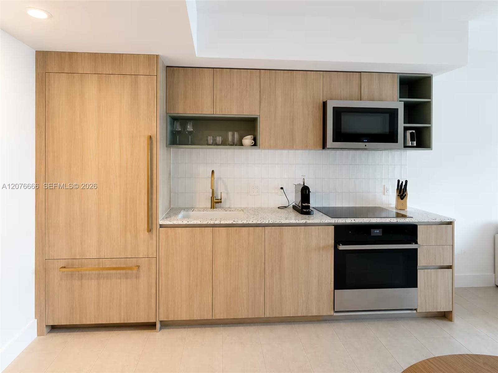 159 NE 6th St # 3504, Miami, FL 33132 photo 4