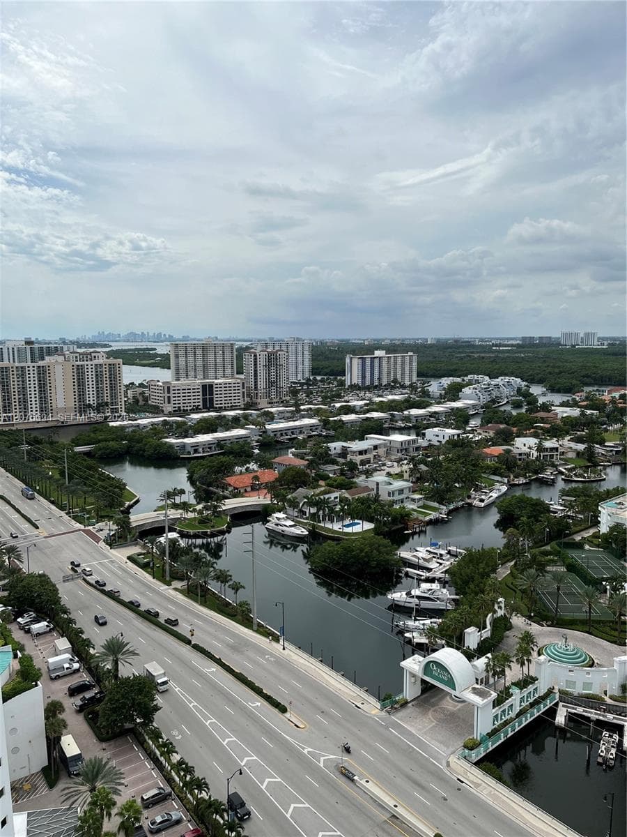 16485 Collins Ave # 2538, Sunny Isles Beach, FL 33160 photo 2