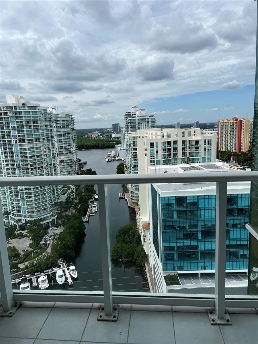 16485 Collins Ave # 2538, Sunny Isles Beach, FL 33160 photo 4