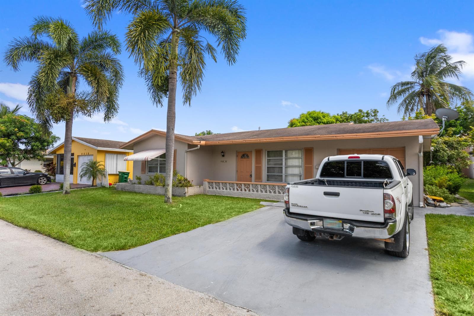 4818 NW 58TH Street, Tamarac, FL 33319 photo 2