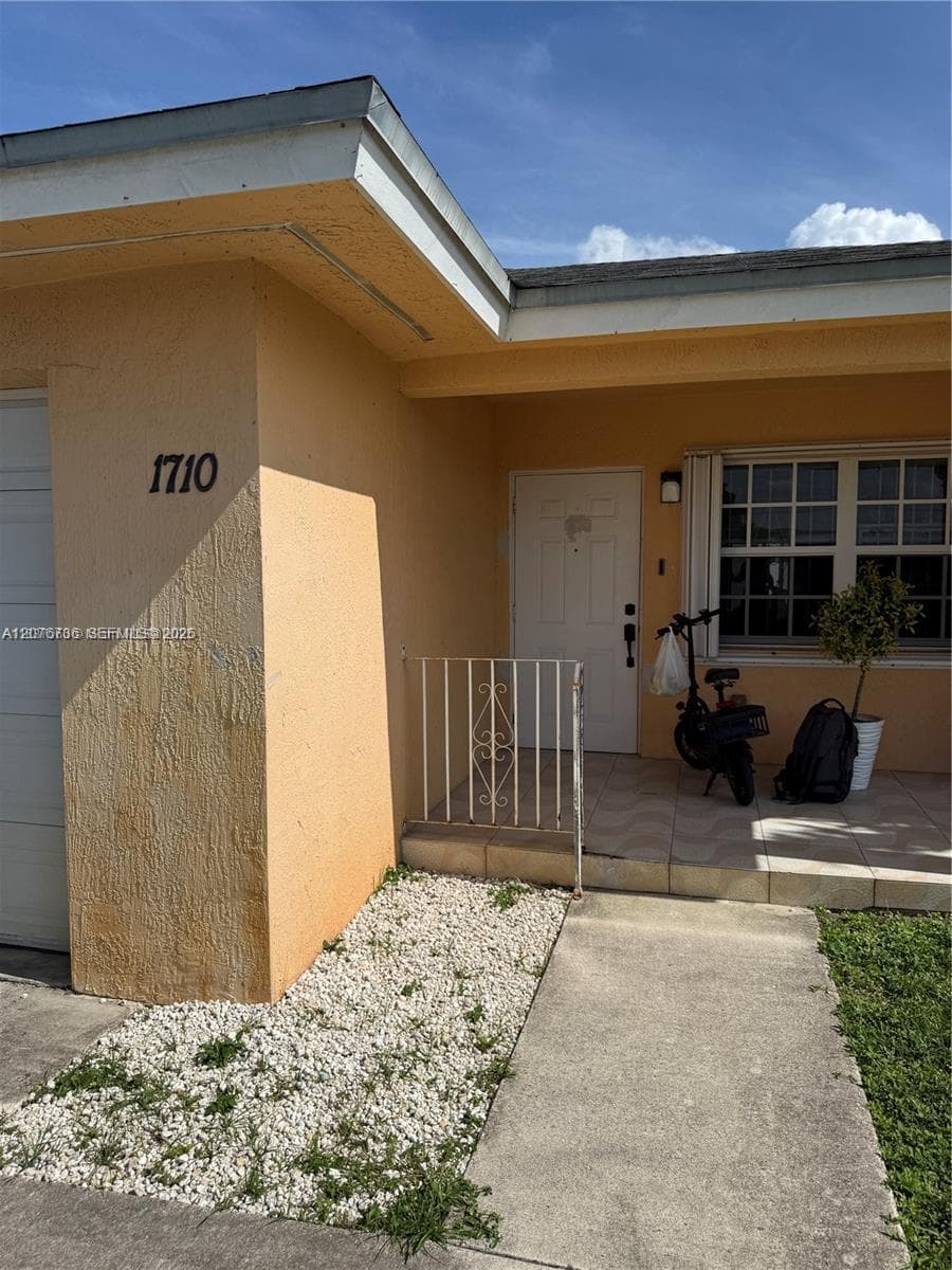 1710 NW 154th St # 1710, Miami Gardens, FL 33054 photo 3