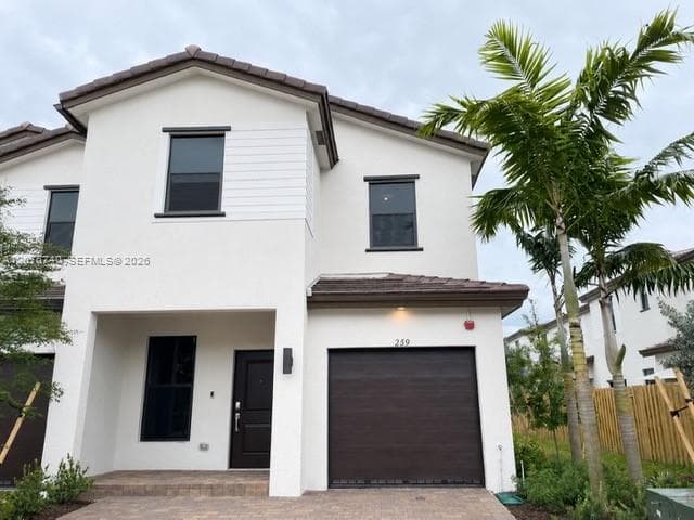 269 SW 159th Ct, Pembroke Pines, FL 33027 photo 2