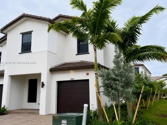 269 SW 159th Ct, Pembroke Pines, FL 33027