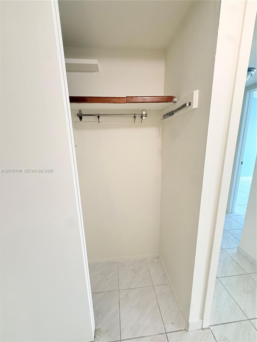 17560 Atlantic Blvd # 503, Sunny Isles Beach, FL 33160 photo 4