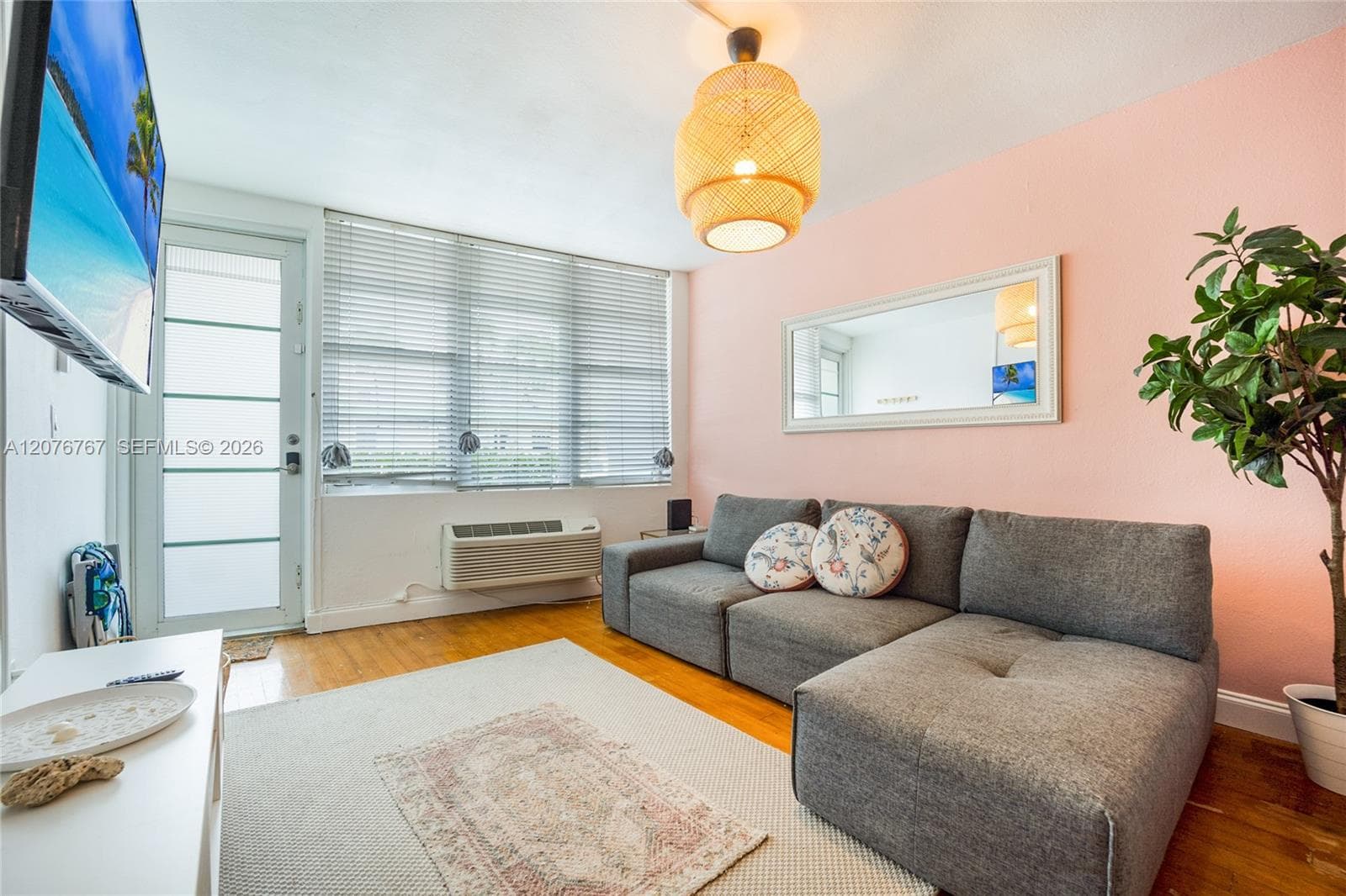 300 74th St # 6, Miami Beach, FL 33141 photo 3