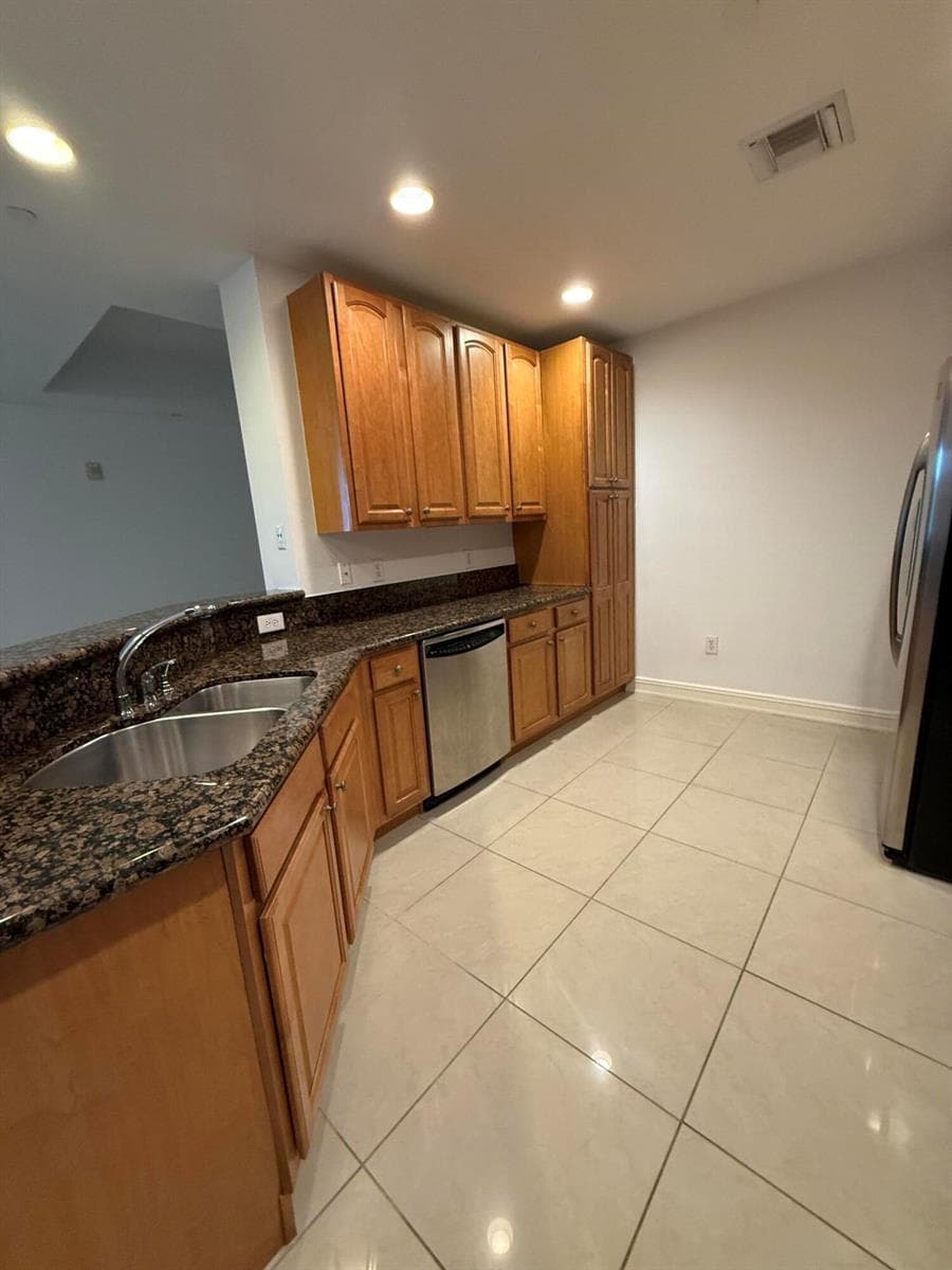 16101 Emerald Estates Drive # 153, Weston, FL 33331 photo 2