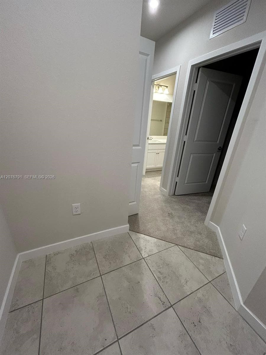 446 NW 11th Ave # 446, Florida City, FL 33034 photo 3