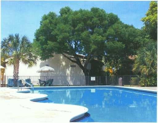 19424 NE 26th Avenue # 131B, Miami, FL 33180 photo 5