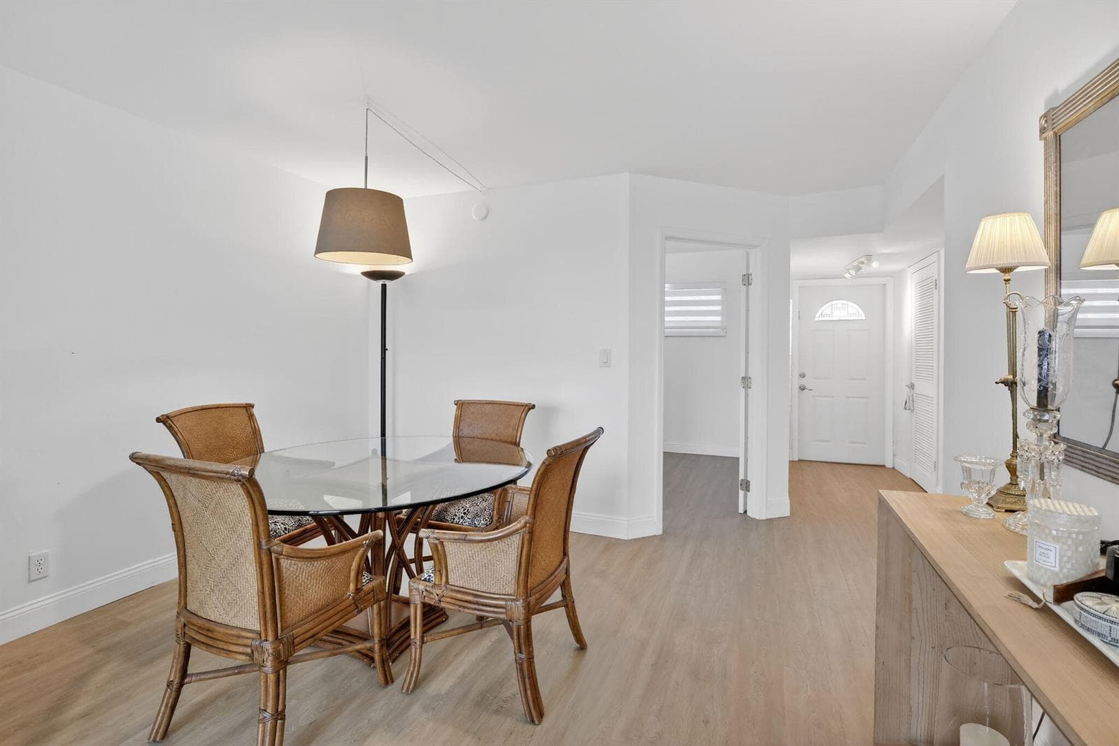 9820 S HOLLYBROOK LAKE Drive # 306, Pembroke Pines, FL 33025 photo 2