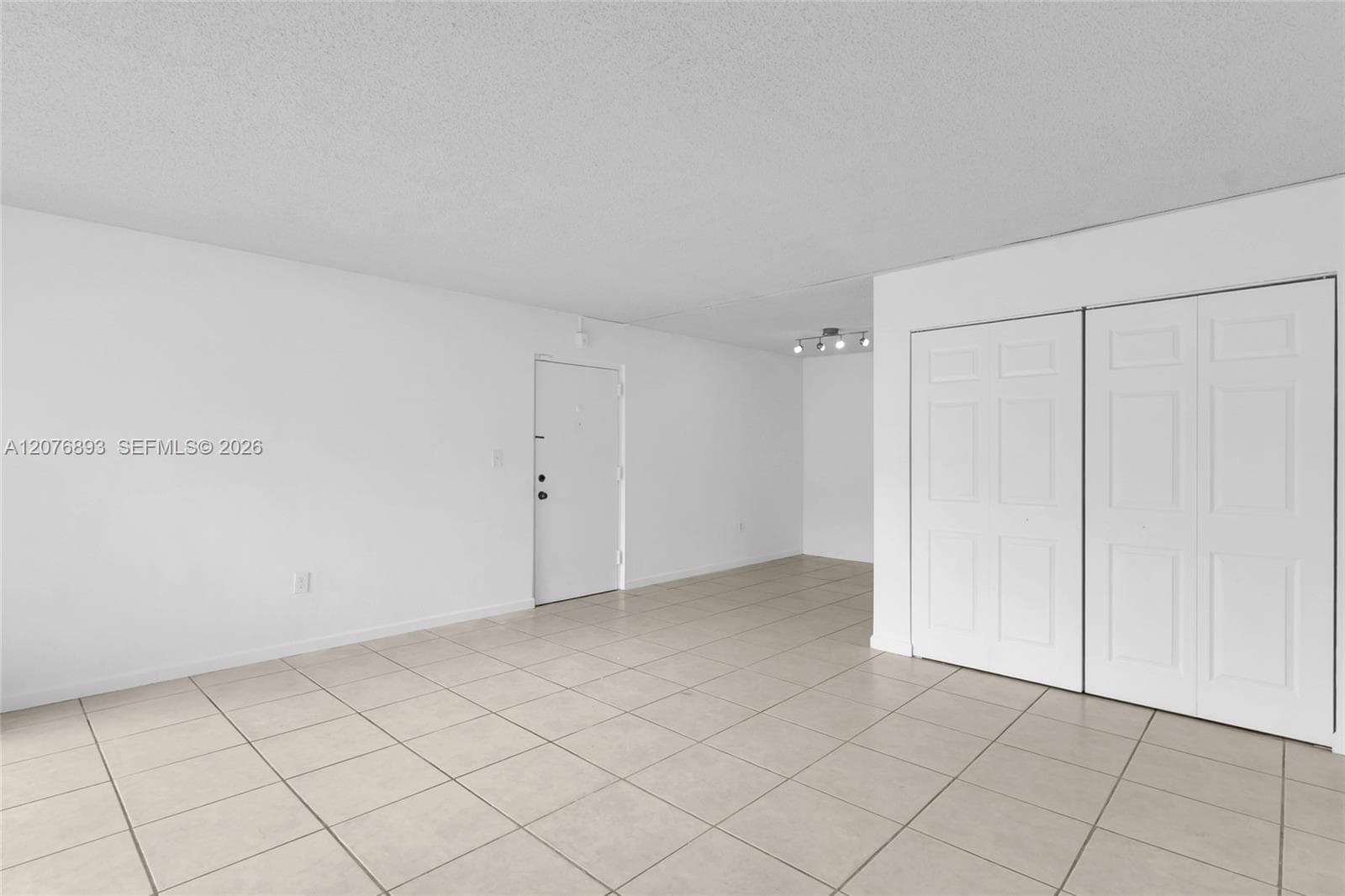 7100 Fairway Dr # K11, Miami Lakes, FL 33014 photo 3